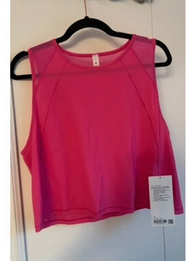 Lululemon pink cropped sculp tank nwt